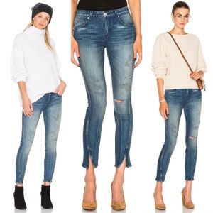 AMO‎ Twisted Zip in Dive Bar Destroy Blue Jeans Women’s 27